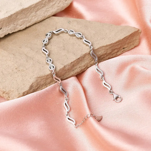 Storyteller: Jewelry with Personal Meaning